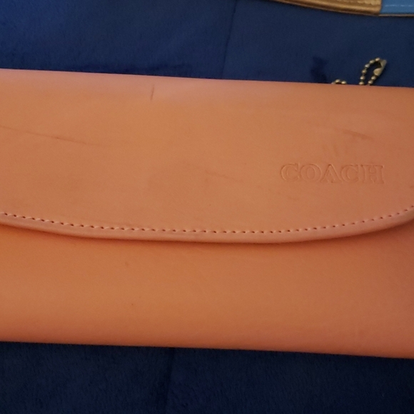 Coach Accessories - Coach wallet